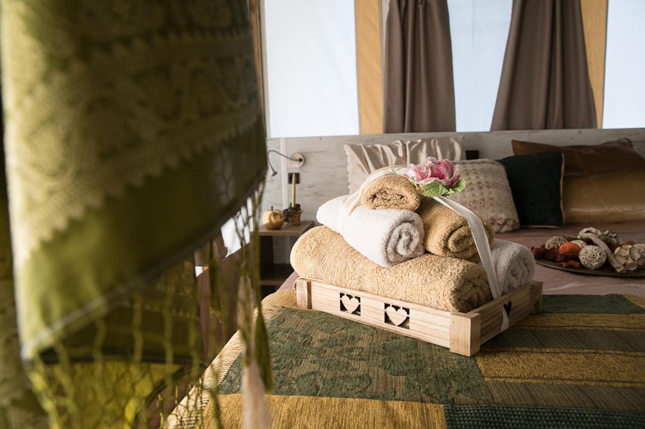 Ciriga Sicily Glamping Resort Santa Maria Del Focallo Buitenkant foto