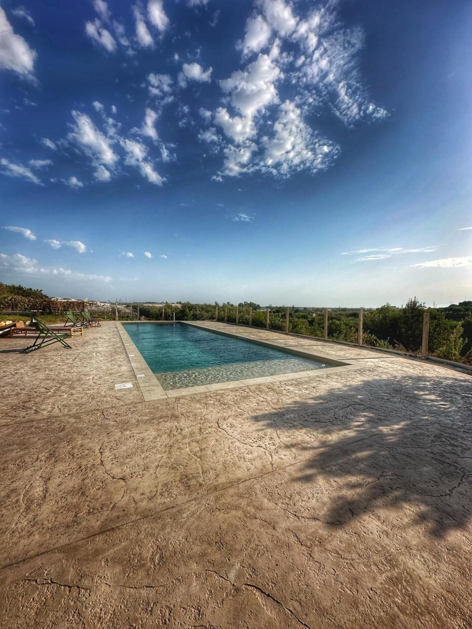Ciriga Sicily Glamping Resort Santa Maria Del Focallo Buitenkant foto